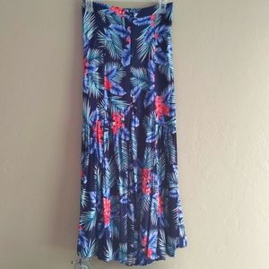 Valija maxi skirt. Size small